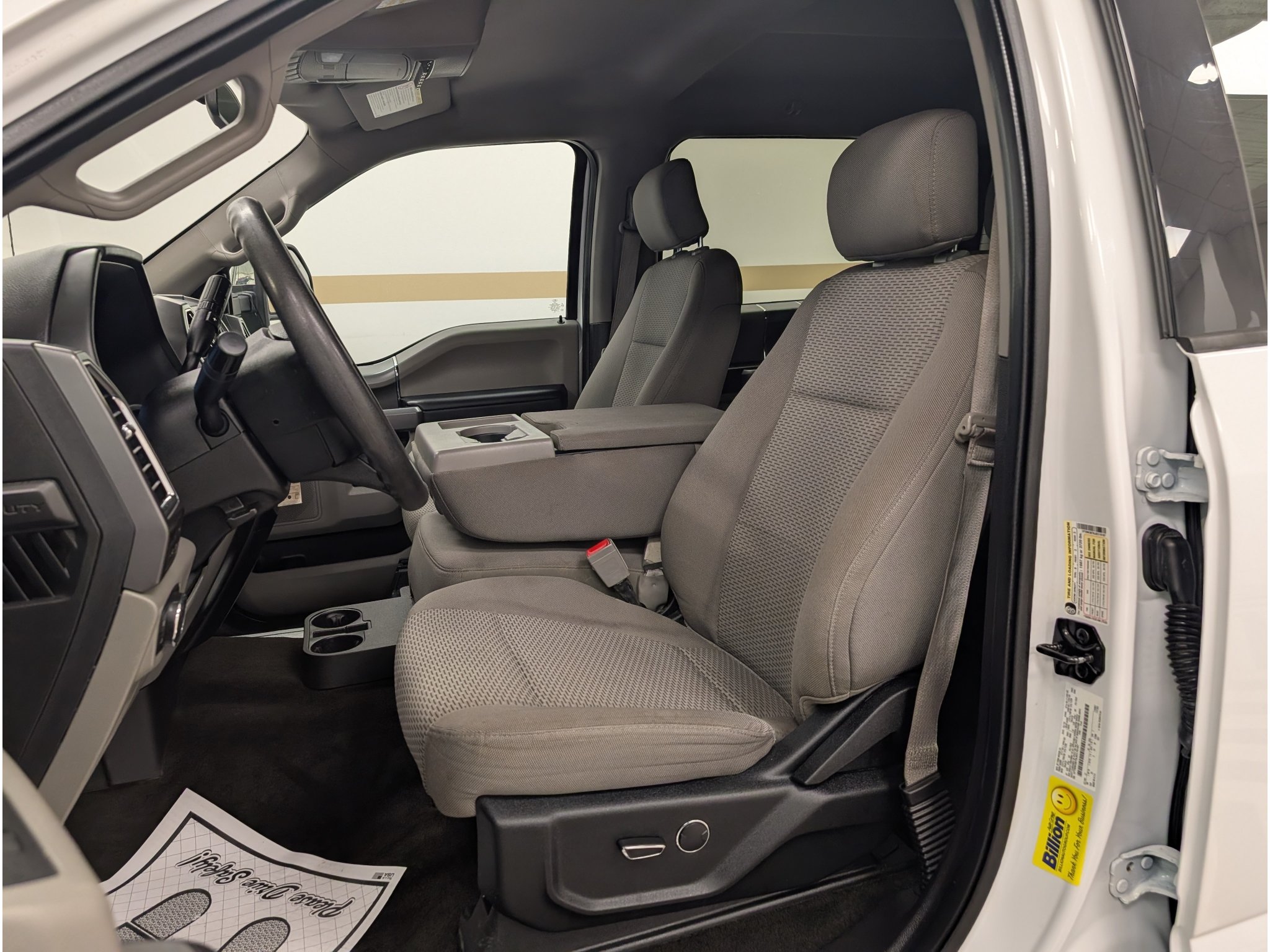 Used 2018 Ford F350 XLT w/ XLT Premium Package AWD/4WD image 7