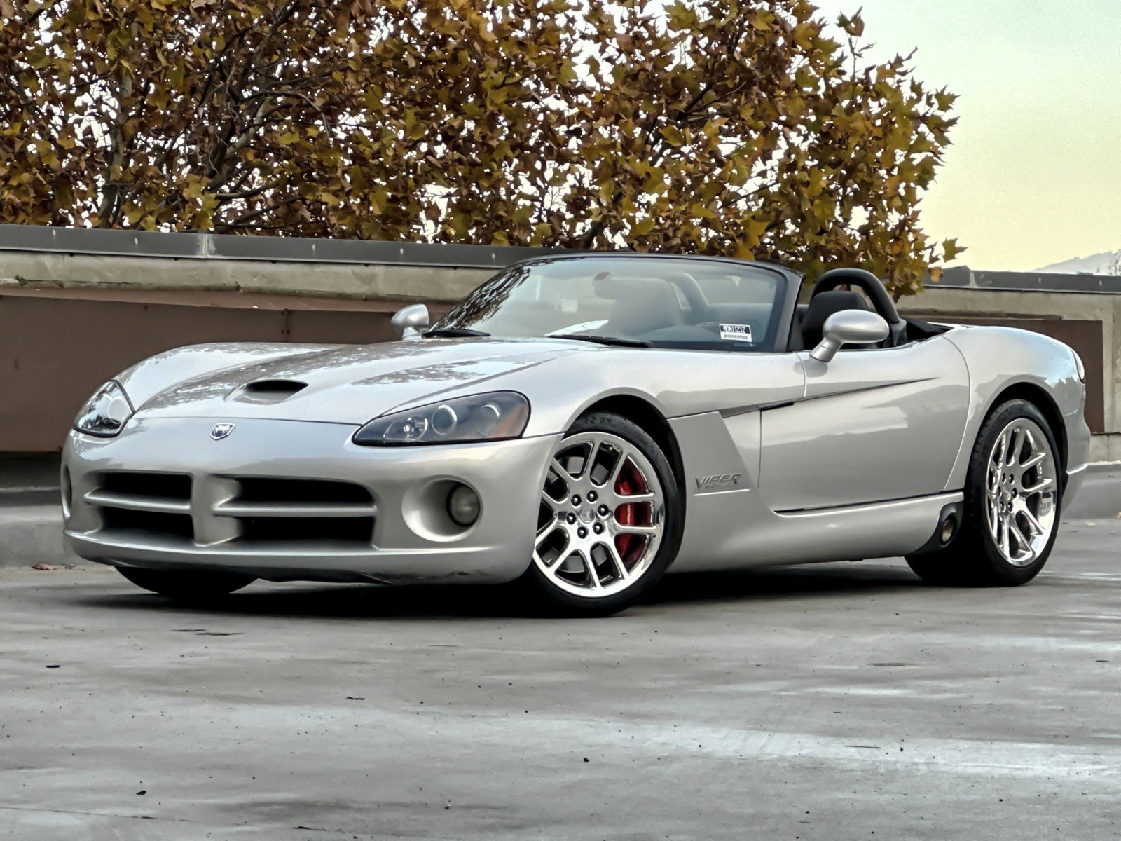 Used 2004 Dodge Viper SRT-10