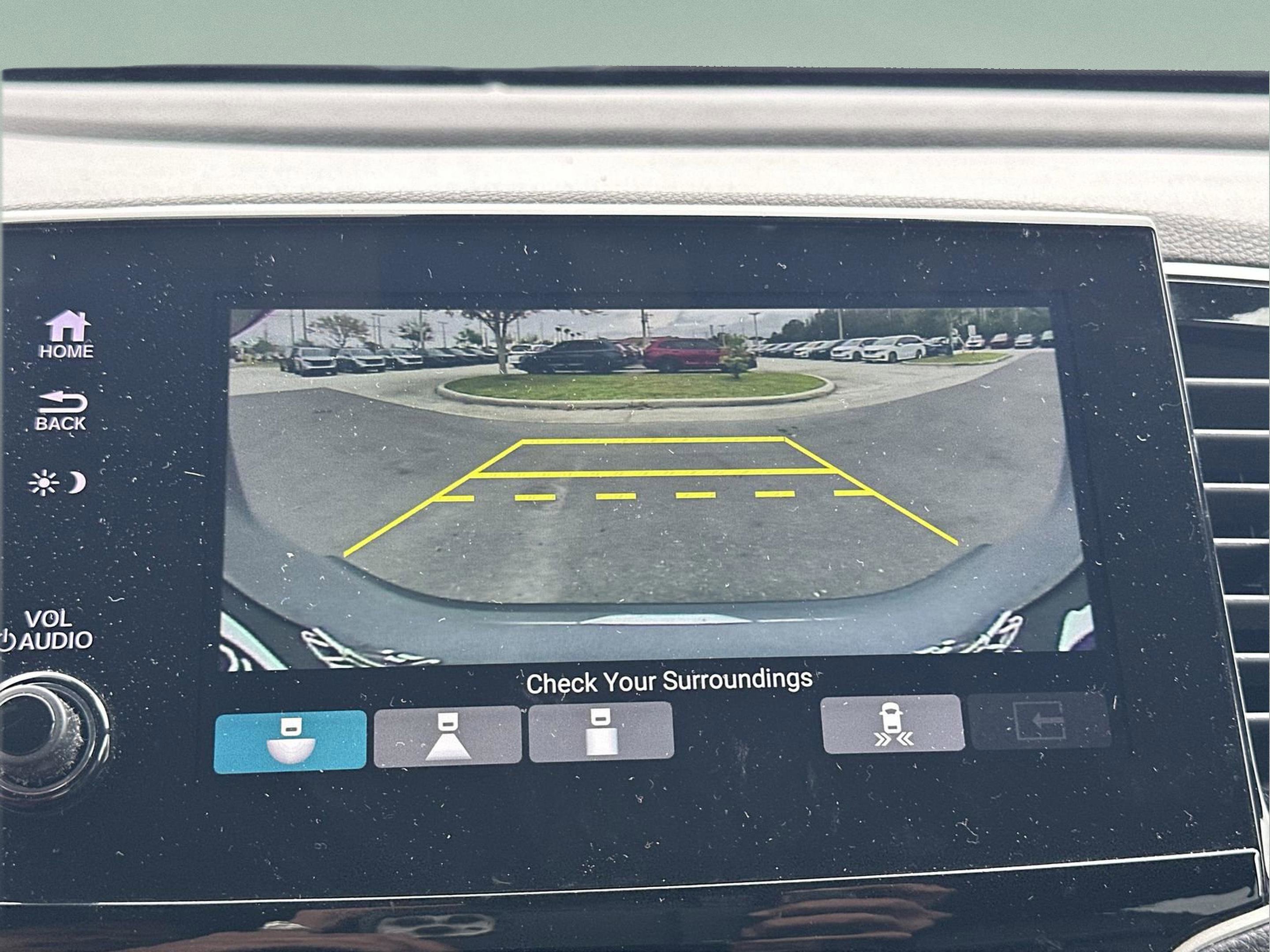 Used 2023 Honda Passport TrailSport image 11