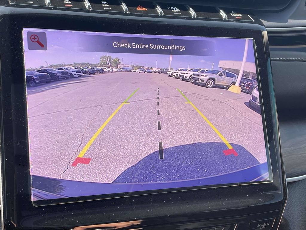 Used 2023 Jeep Grand Cherokee 4WD 4xe image 37