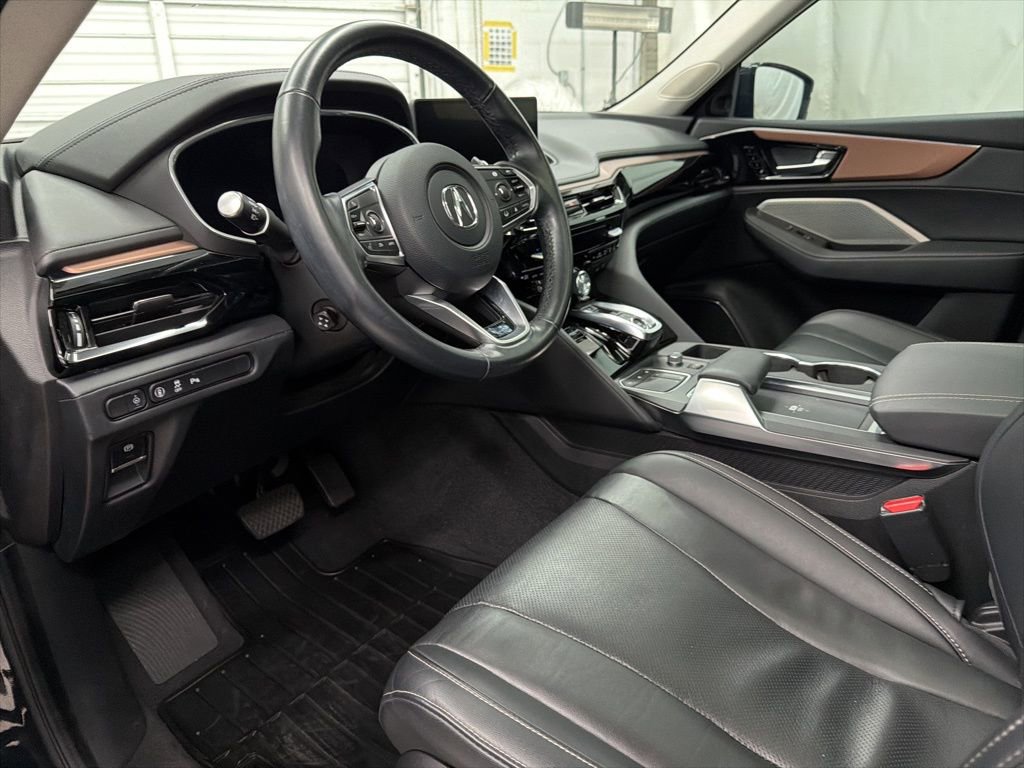 Used 2022 Acura MDX SH-AWD w/ Technology Package image 12