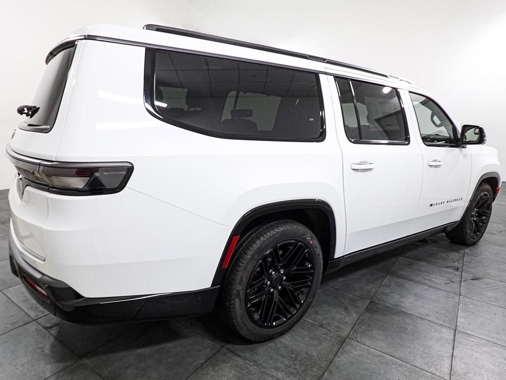 New 2026 Jeep Grand Wagoneer L Limited AWD/4WD image 7
