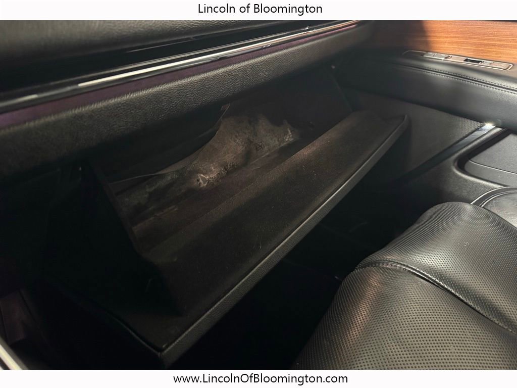 Used 2019 Lincoln Navigator Select AWD/4WD image 78