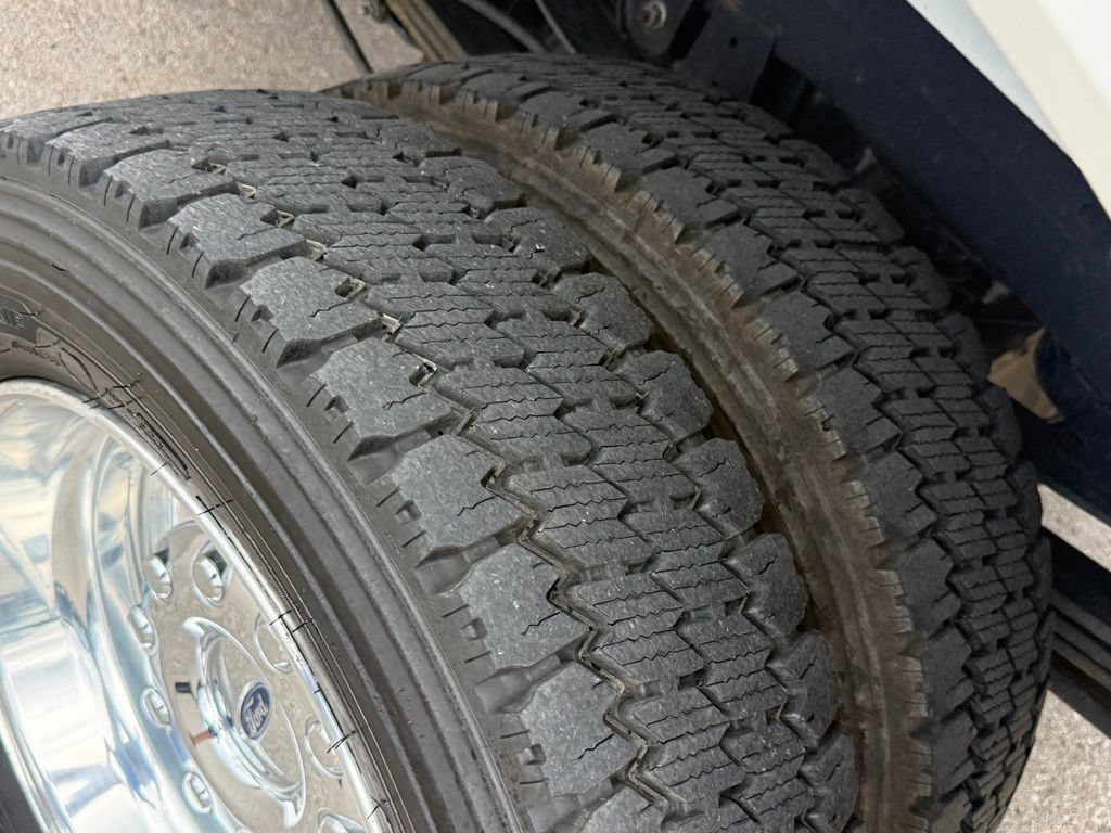 Used 2020 Ford F450 Platinum w/ FX4 Off-Road Package AWD/4WD image 47