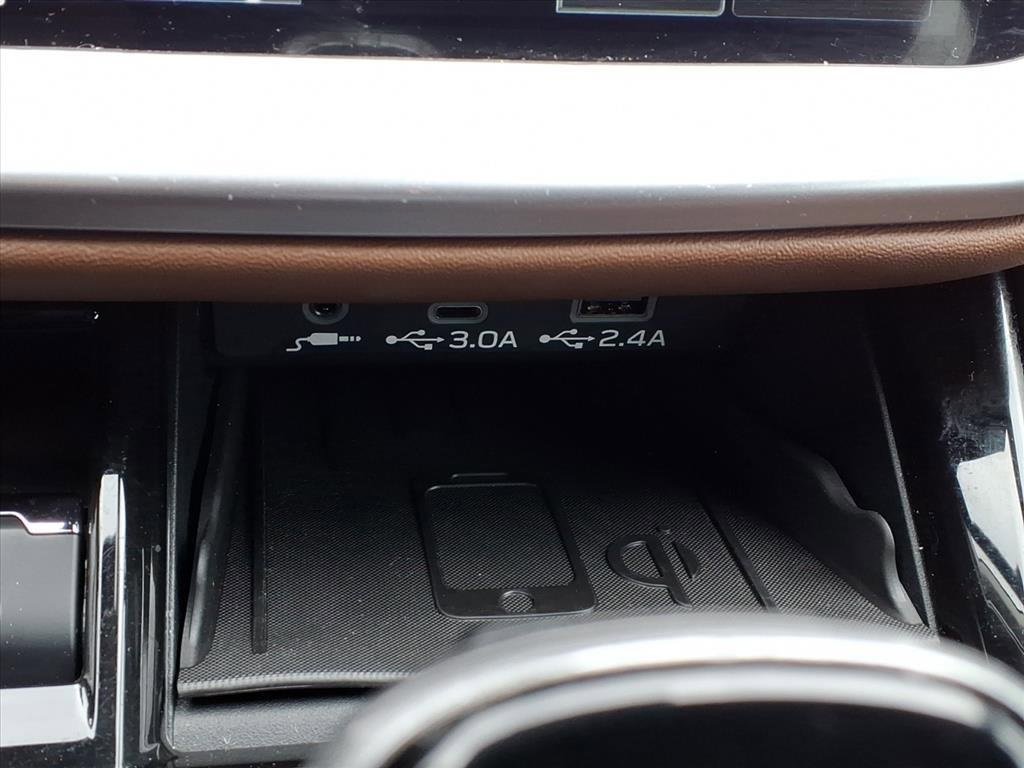 Used 2023 Subaru Outback Touring image 27