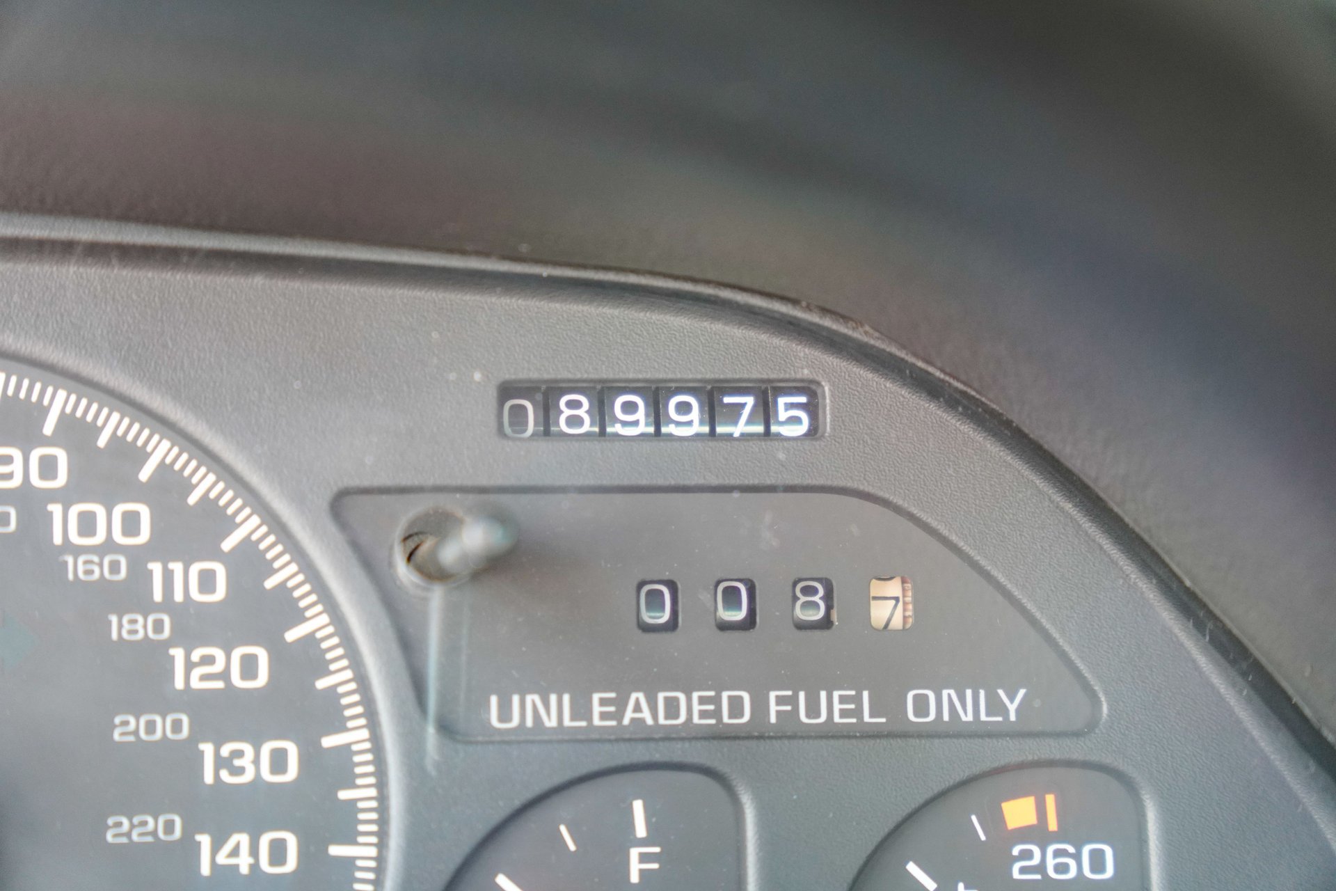 Used 1996 Chevrolet Camaro Z28 RWD image 15