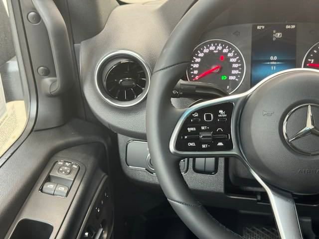 New 2024 Mercedes-Benz Sprinter 144 Cargo image 21