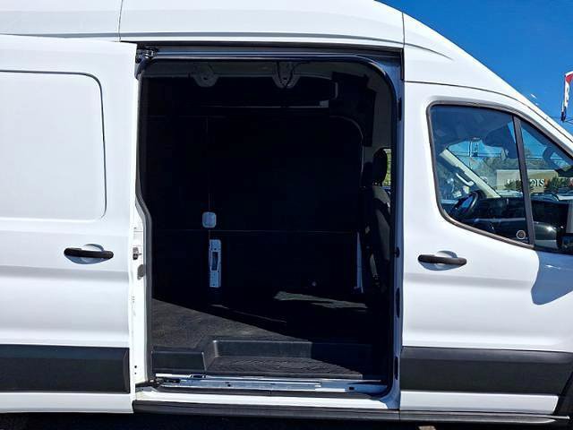 Certified 2021 Ford Transit 250 148 High Roof Extended RWD image 11