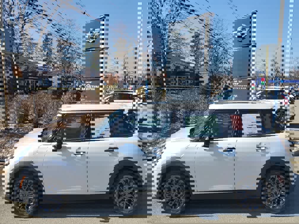 New 2026 MINI Cooper S image 2