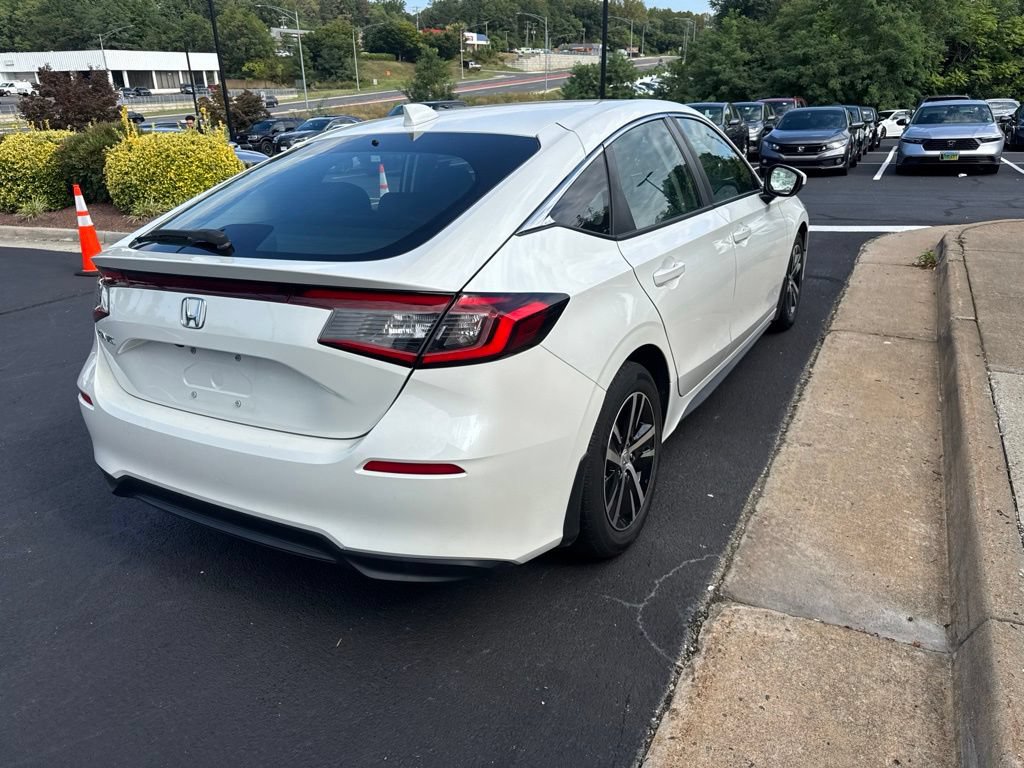 Used 2024 Honda Civic LX image 5