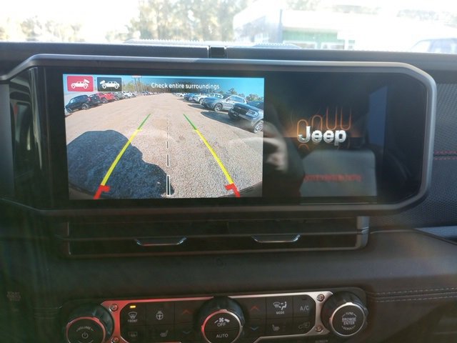 New 2026 Jeep Wrangler Unlimited Rubicon image 19