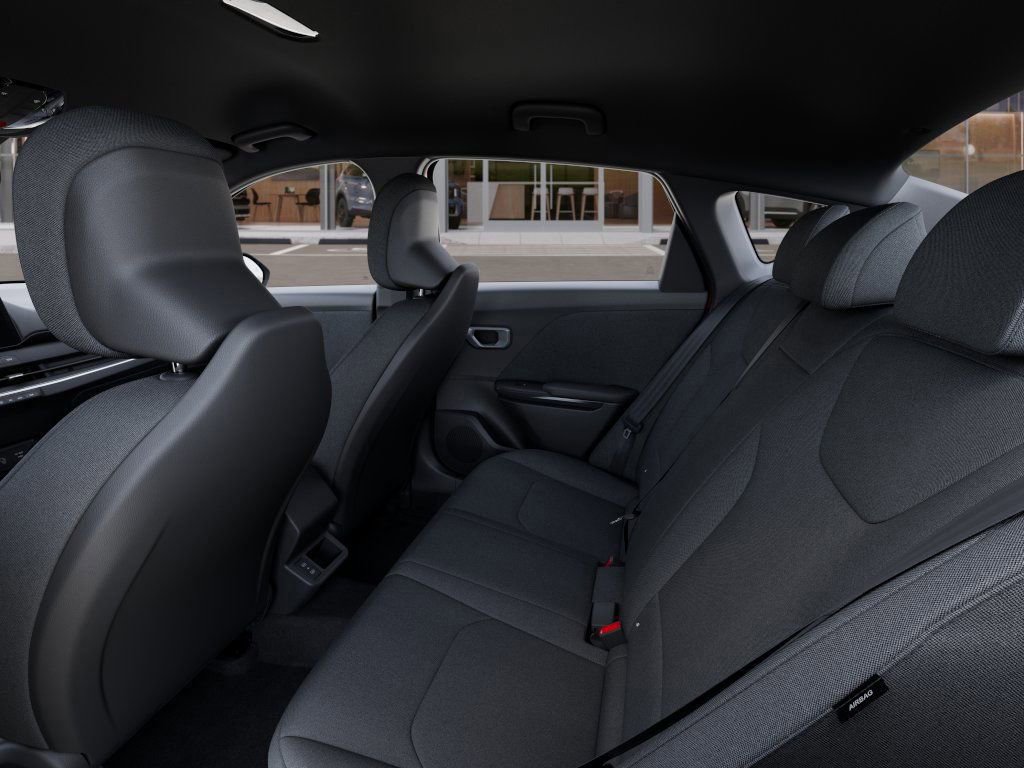 New 2026 Kia K4 LXS image 18