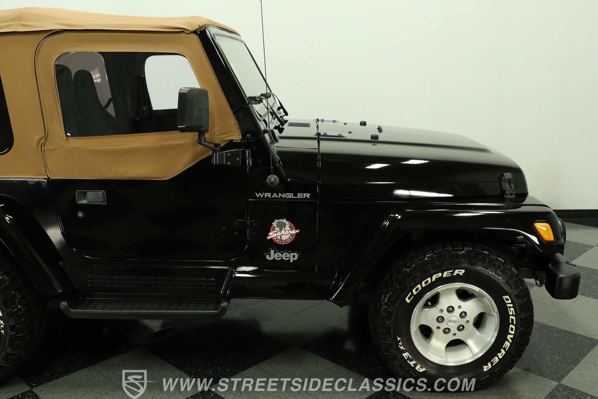Used 2000 Jeep Wrangler Sahara AWD/4WD image 29
