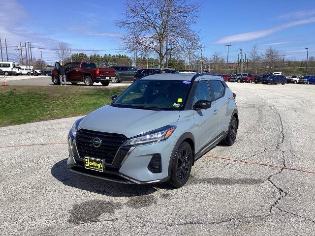 Used 2021 Nissan Kicks SR w/ SR Premium Package FWD image 1