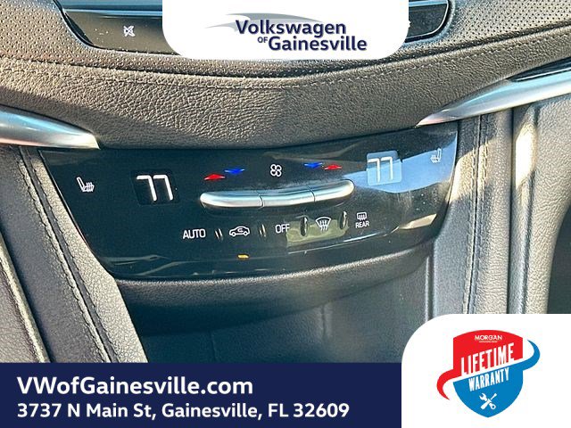 Used 2023 Cadillac XT5 Premium Luxury AWD/4WD image 15