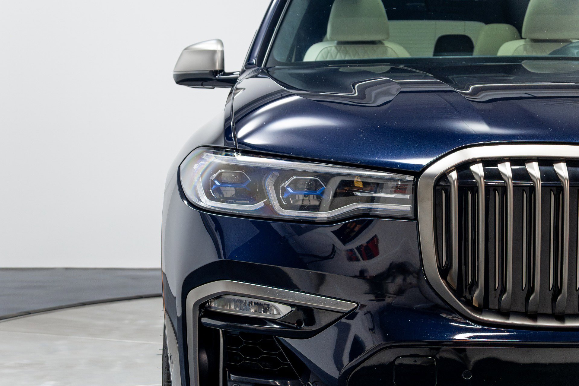 Used 2021 BMW X7 M50i image 55