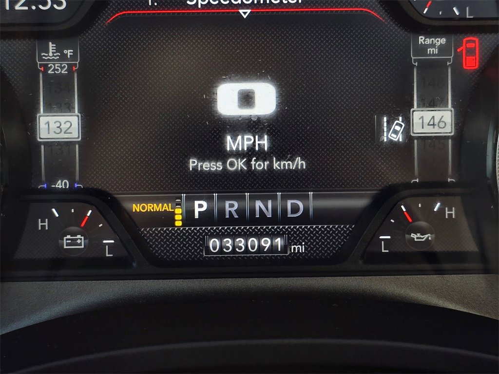 Used 2020 RAM 1500 Limited w/ Black Appearance Package image 27