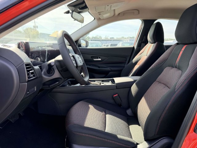New 2027 Nissan Sentra SR w/ Floor Mat Package FWD image 16