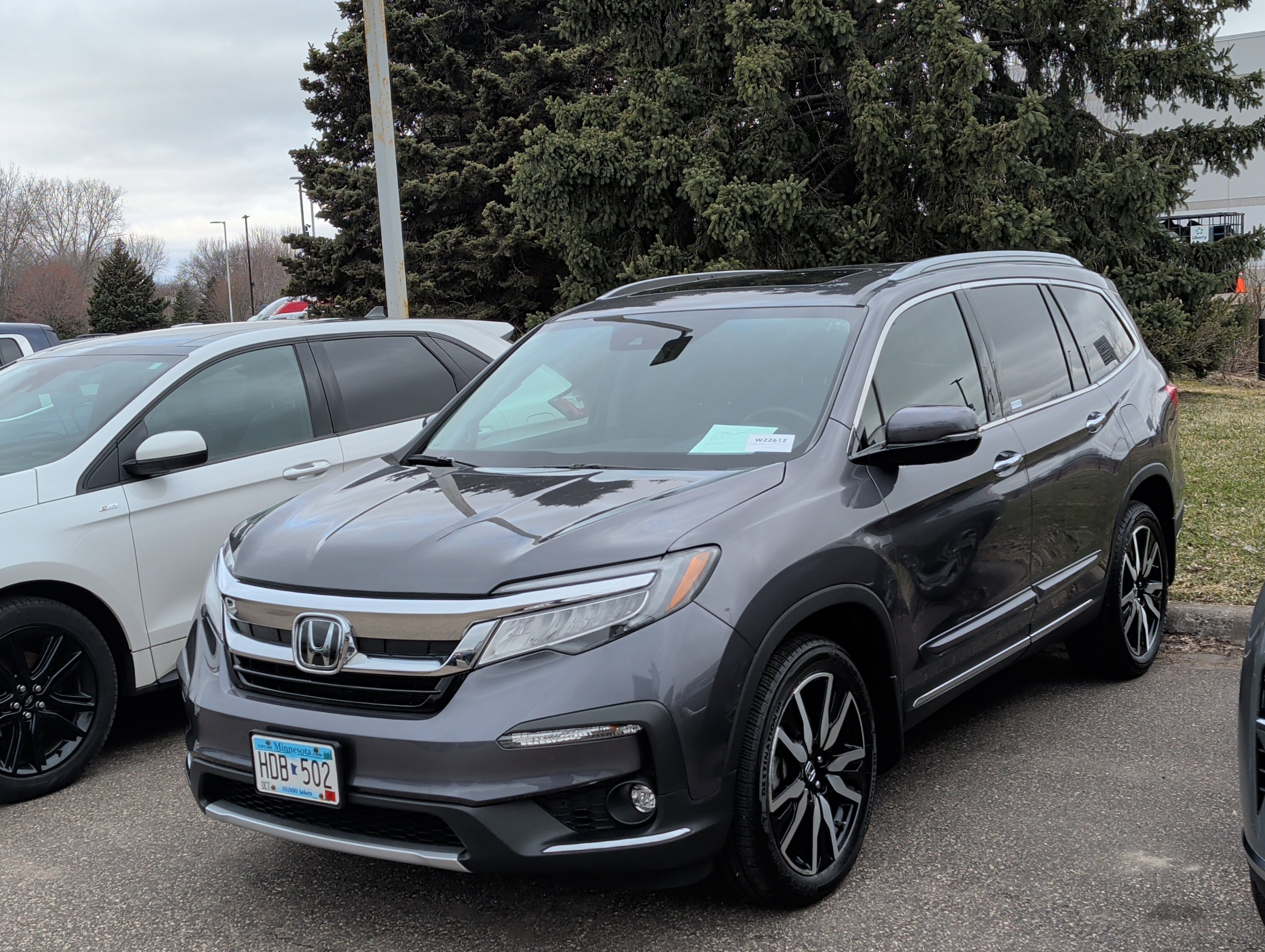 Used 2022 Honda Pilot Touring image 2
