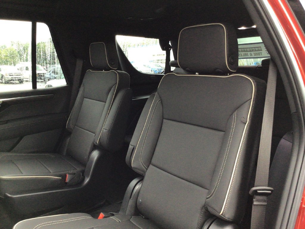 New 2026 Chevrolet Tahoe Premier w/ Sun And Tow Package AWD/4WD image 35