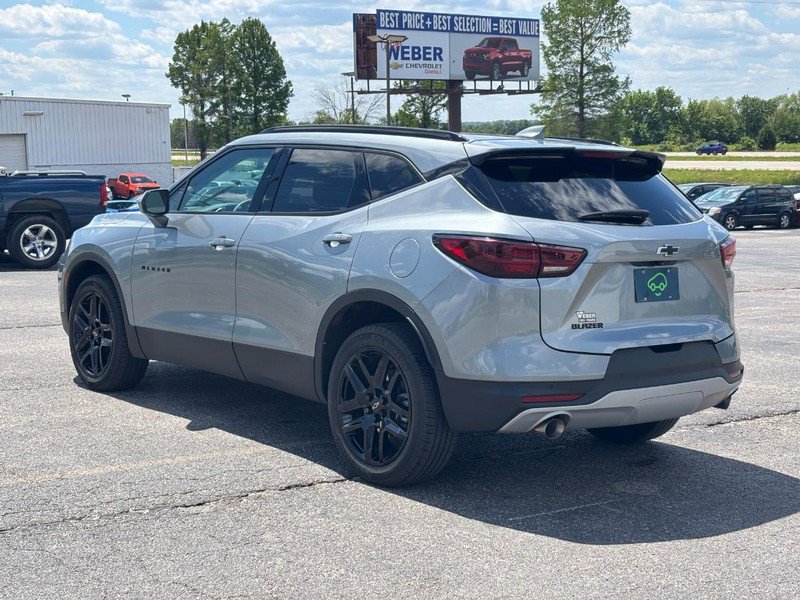 Certified 2024 Chevrolet Blazer LT w/ Convenience Package FWD image 3