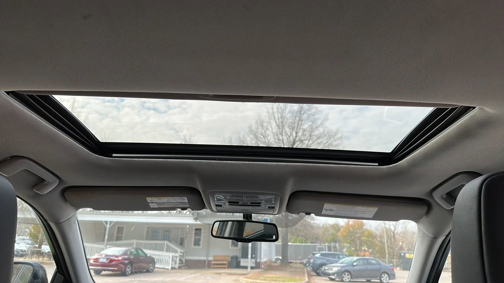 Used 2016 Toyota Highlander Limited image 30