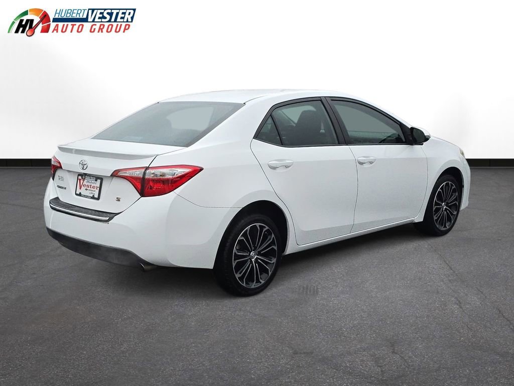 Used 2015 Toyota Corolla L image 6