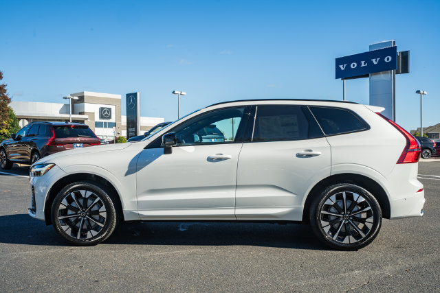 New 2027 Volvo XC60 B5 Plus AWD/4WD image 4