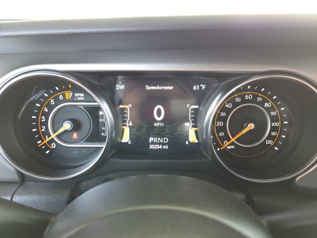 Used 2021 Jeep Wrangler Sport S image 16