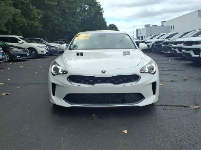 Used 2018 Kia Stinger RWD image 2