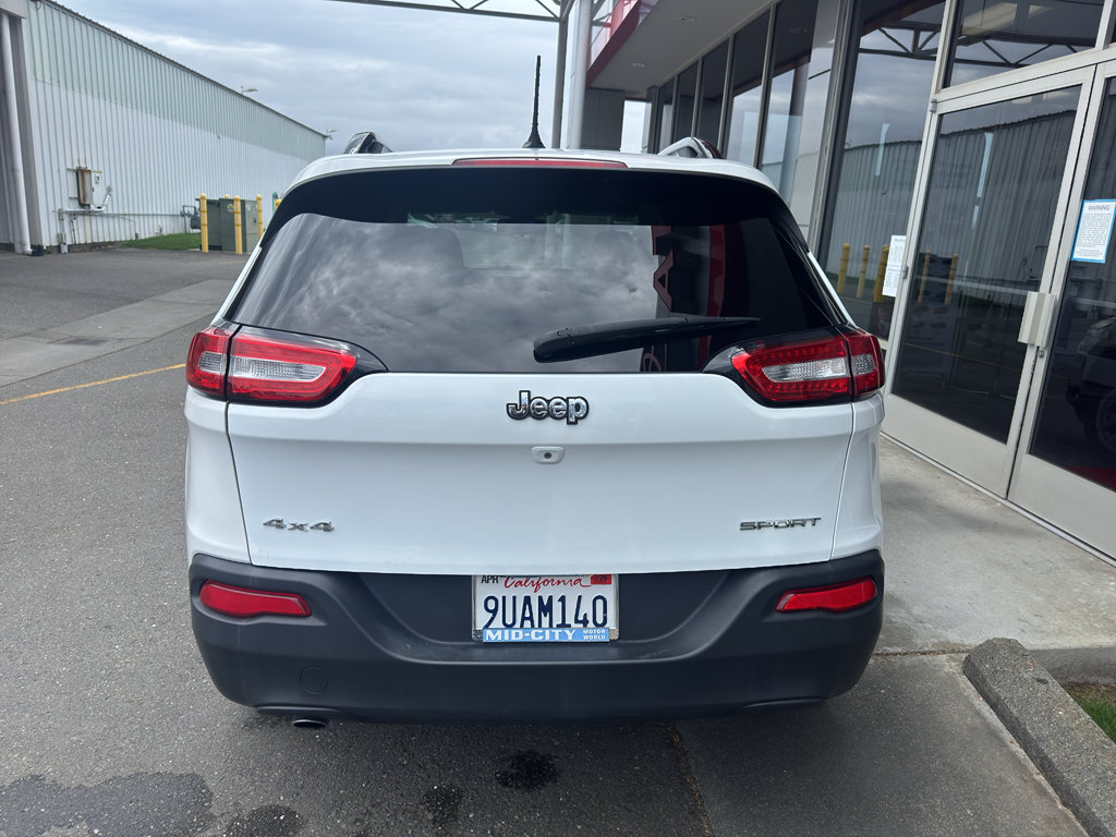 Used 2016 Jeep Cherokee Sport AWD/4WD image 12