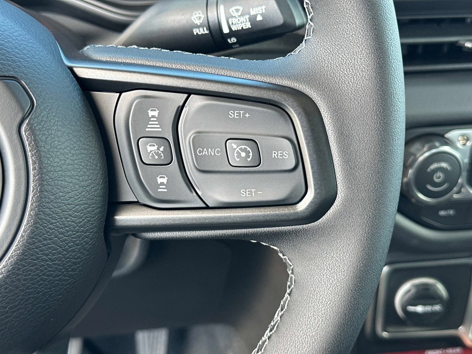 New 2026 Jeep Gladiator Rubicon w/ Safety Group image 29