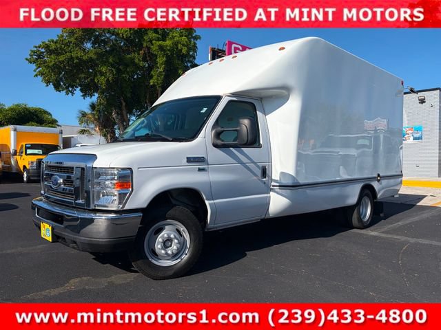 Used 2019 Ford E-350 and Econoline 350 Super Duty RWD image 13