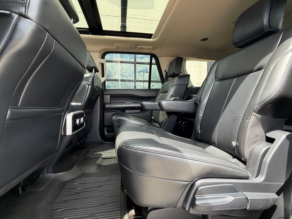 Used 2022 Ford Expedition XLT AWD/4WD image 22