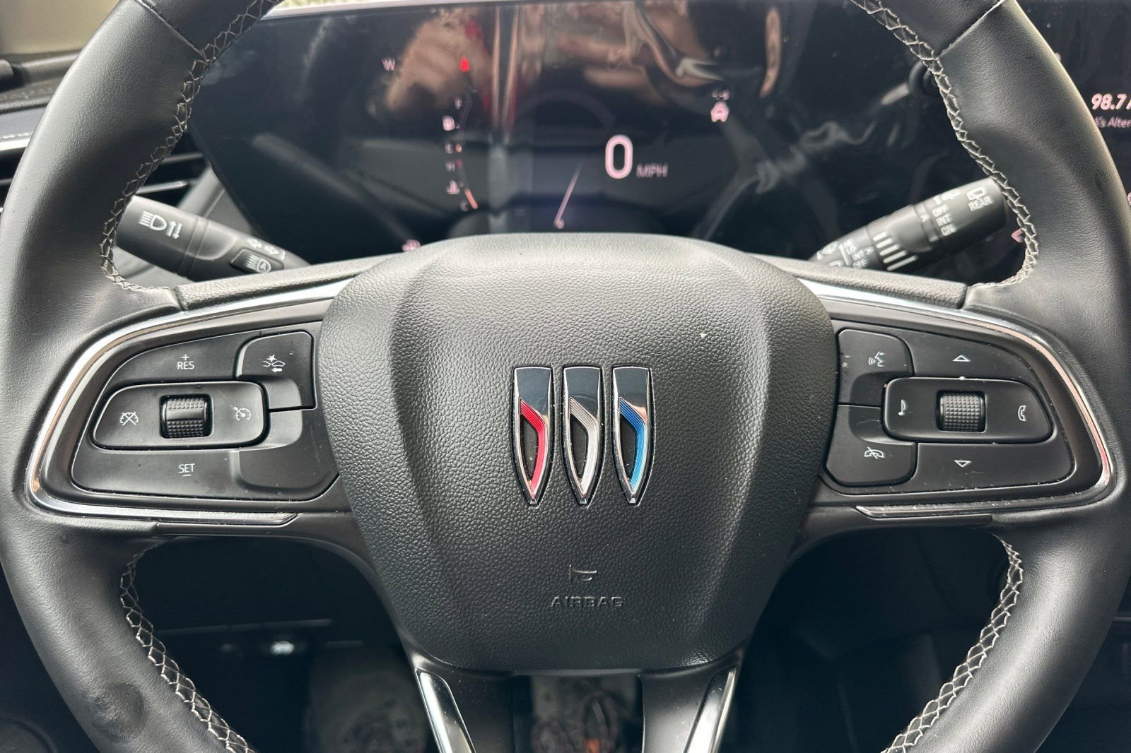 Certified 2024 Buick Encore GX Preferred image 30