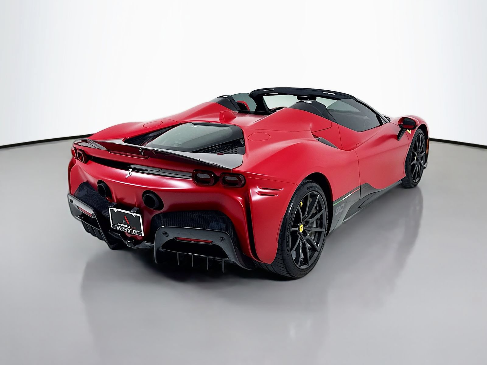 Used 2023 Ferrari SF90 Spider AWD/4WD image 7