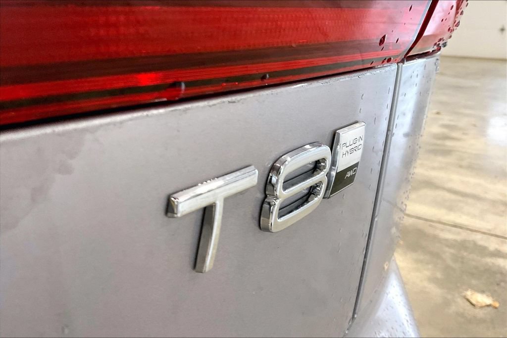 New 2026 Volvo XC60 T8 Plus w/ Climate Package AWD/4WD image 10