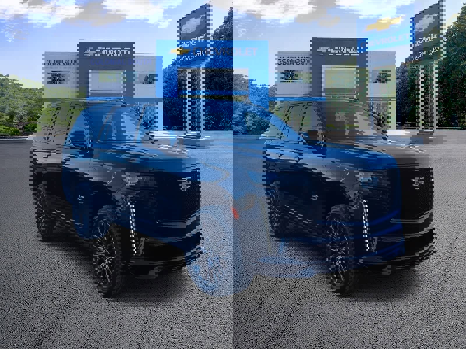 Certified 2024 Cadillac Escalade V w/ LPO, Floor Liner Package image 8