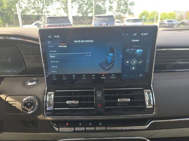 Certified 2022 Lincoln Navigator Black Label AWD/4WD image 8