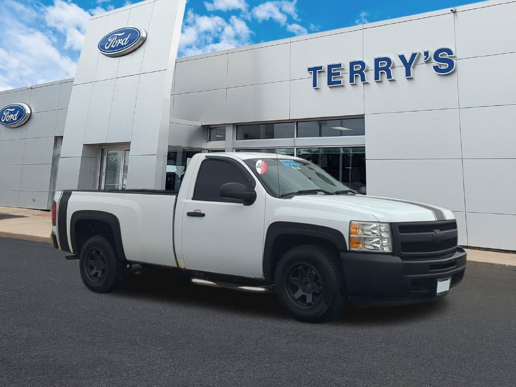 Used 2013 Chevrolet Silverado 1500 W/T RWD image 1