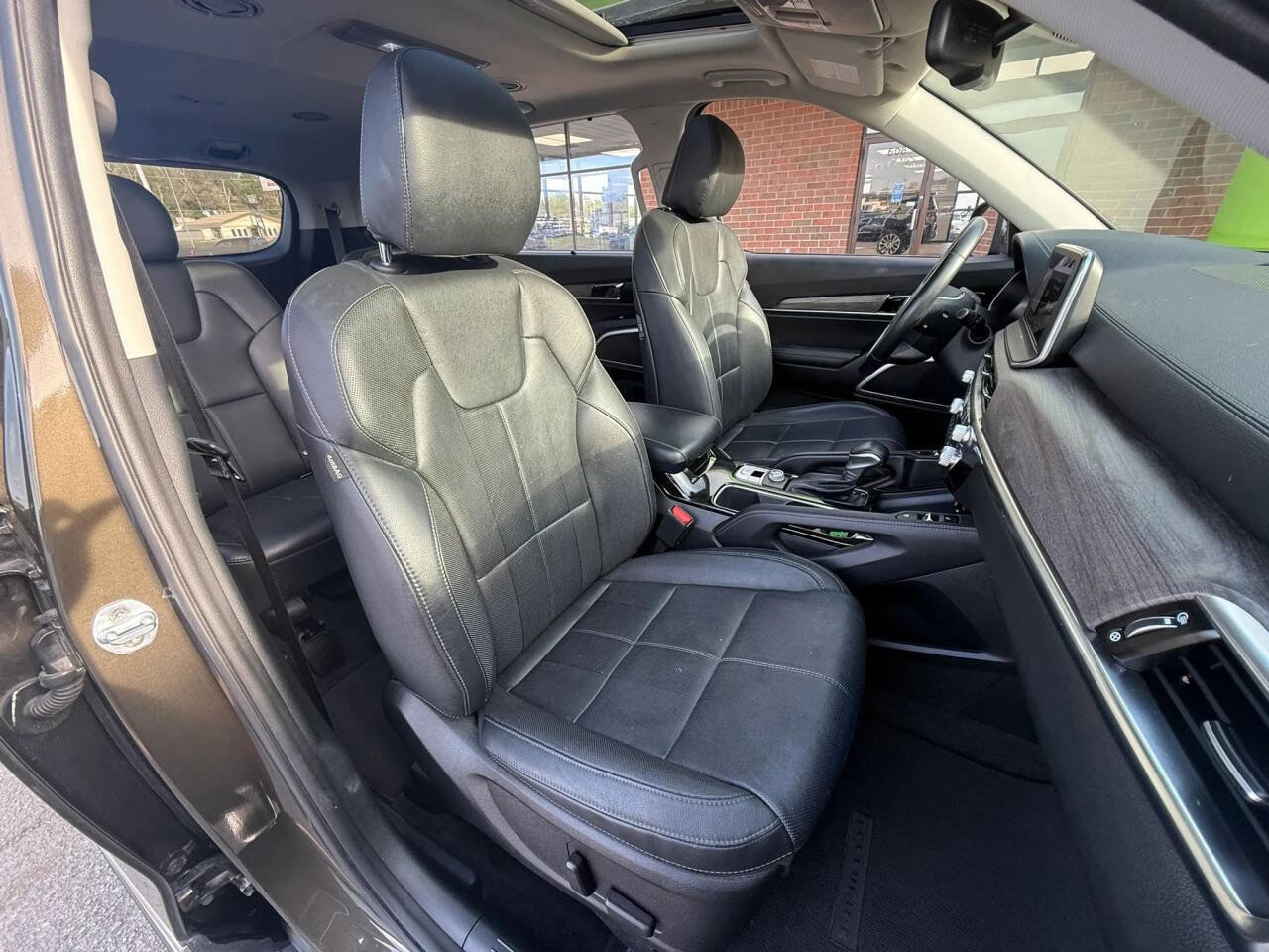 Used 2020 Kia Telluride EX w/ EX Premium Package FWD image 9