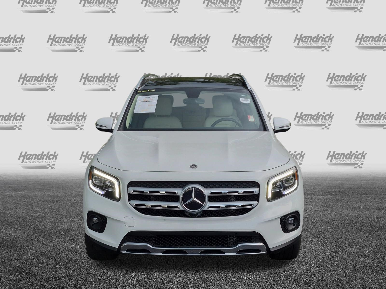 Used 2021 Mercedes-Benz GLB 250 image 3