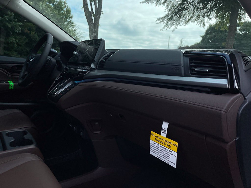 New 2027 Honda Odyssey Touring image 34