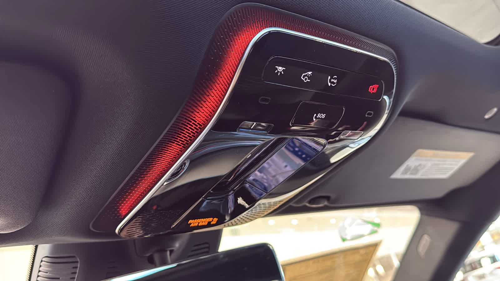 New 2025 Mercedes-Benz GLC 350e 4MATIC image 24