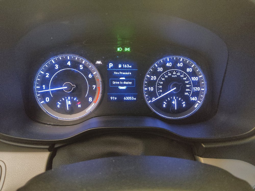 Used 2021 Hyundai Venue SEL w/ Premium Package FWD image 23