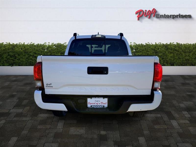 Used 2019 Toyota Tacoma SR image 10