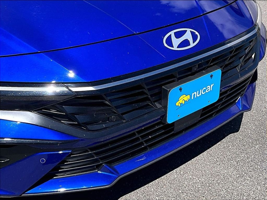 Used 2024 Hyundai Elantra Limited FWD image 31