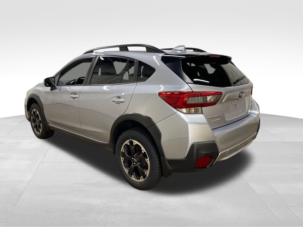 Used 2023 Subaru Crosstrek 2.0i Premium AWD/4WD image 2