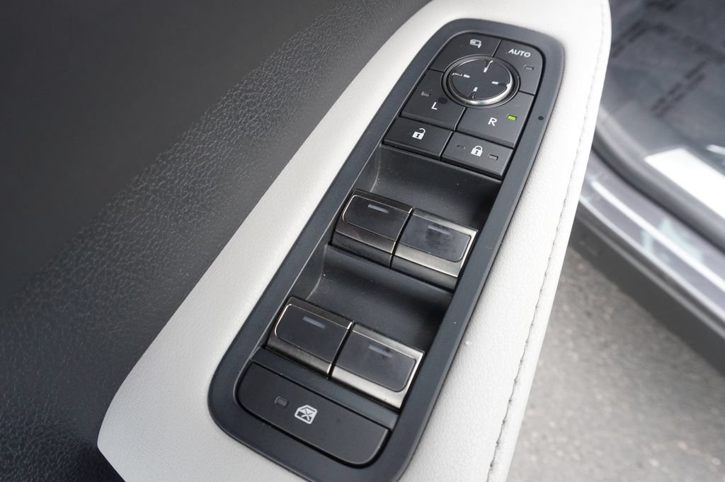 Used 2024 Lexus RX 350 Premium Plus w/ Convenience Package FWD image 16