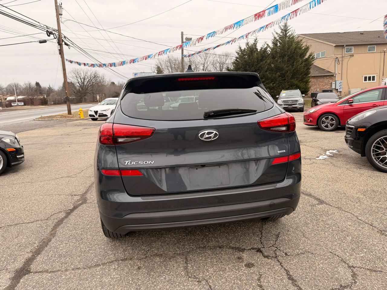 Used 2020 Hyundai Tucson SE w/ Cargo Package image 5